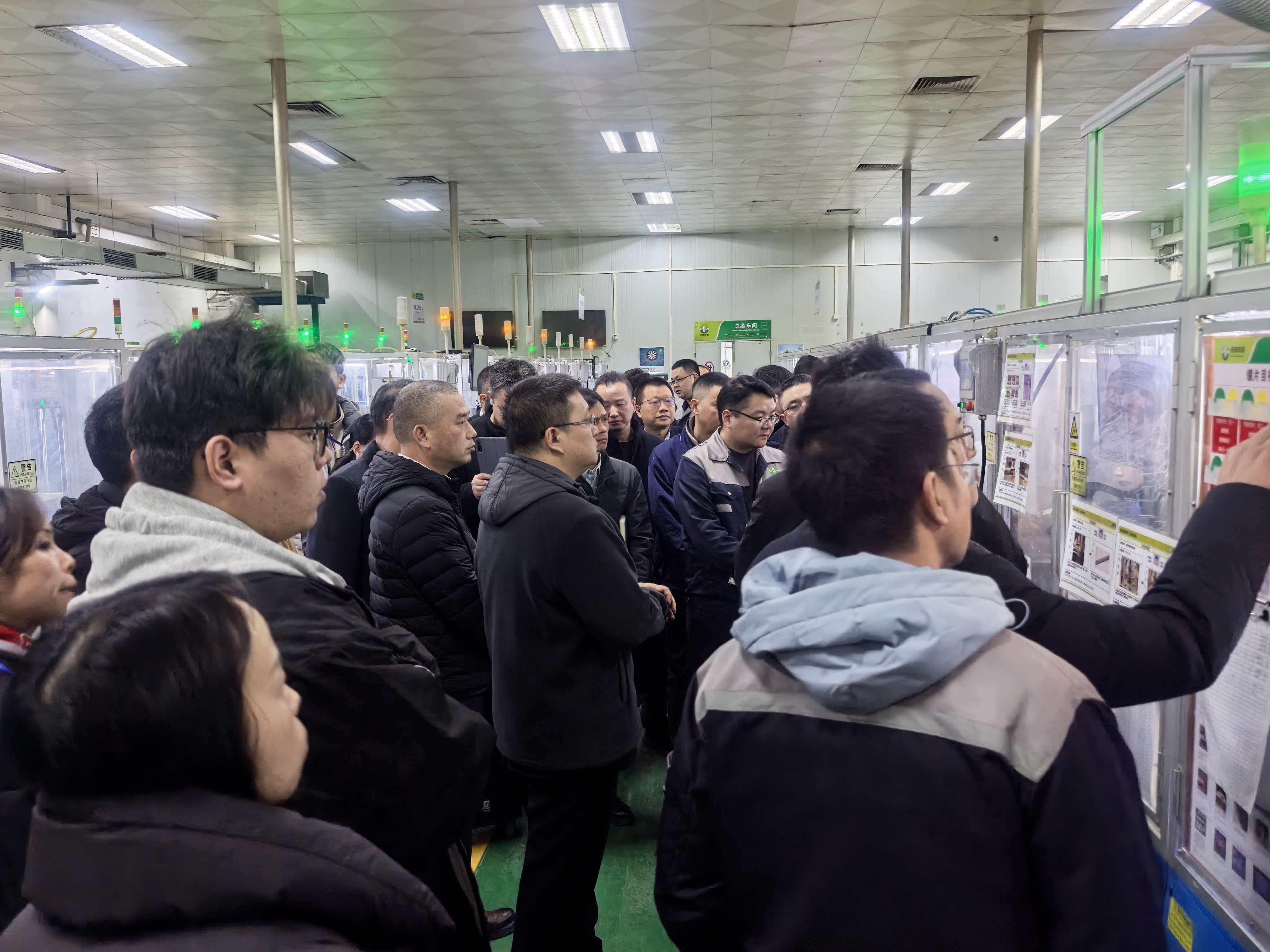 微信图片_20260207140901_203_575.jpg 华制辅导企业年终革新改善发表大会 配图5